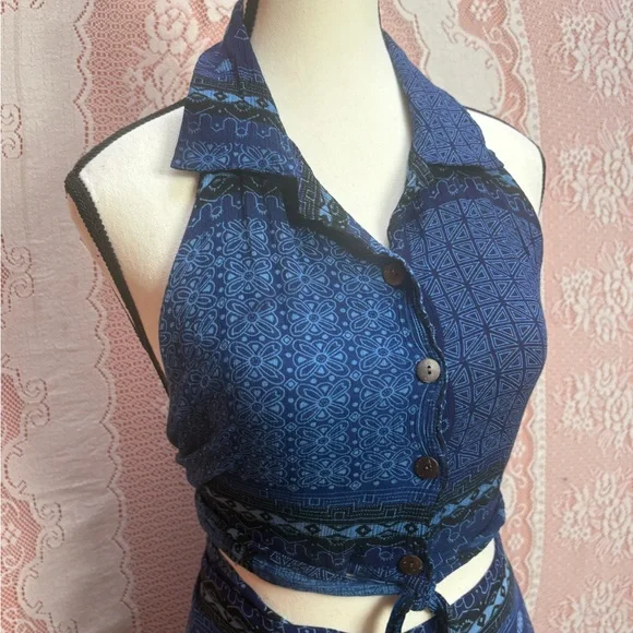 World Hawaiian Fashions Indigo Batik Set - Picture 5 of 13